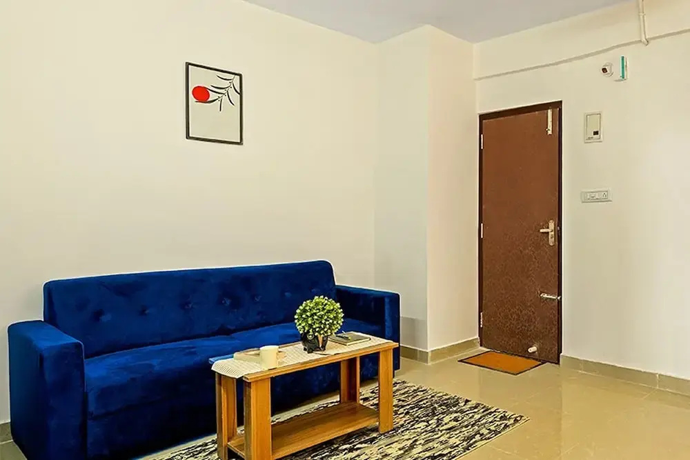 Wandr Carina - Sarjapur, Vaishnavi Tech park, Columbia Asia Hospital
