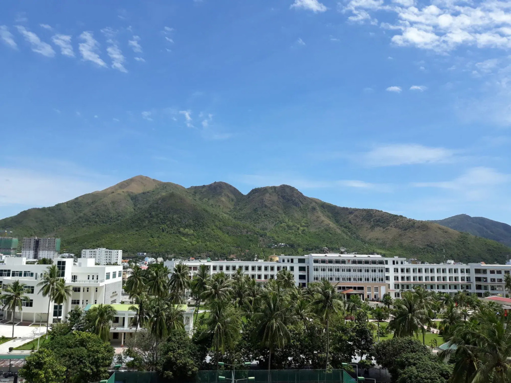 Canary Nha Trang Hotel