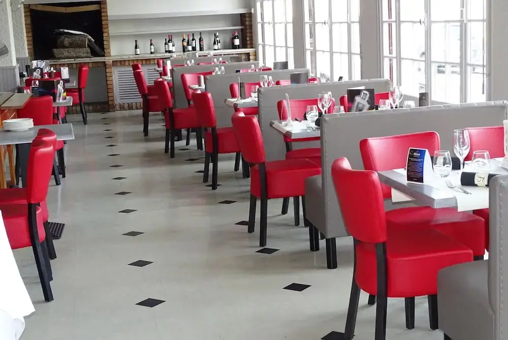 Hôtel Restaurant Le Cheval Blanc