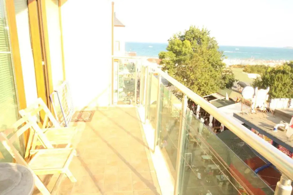 Menada Midia Apartments