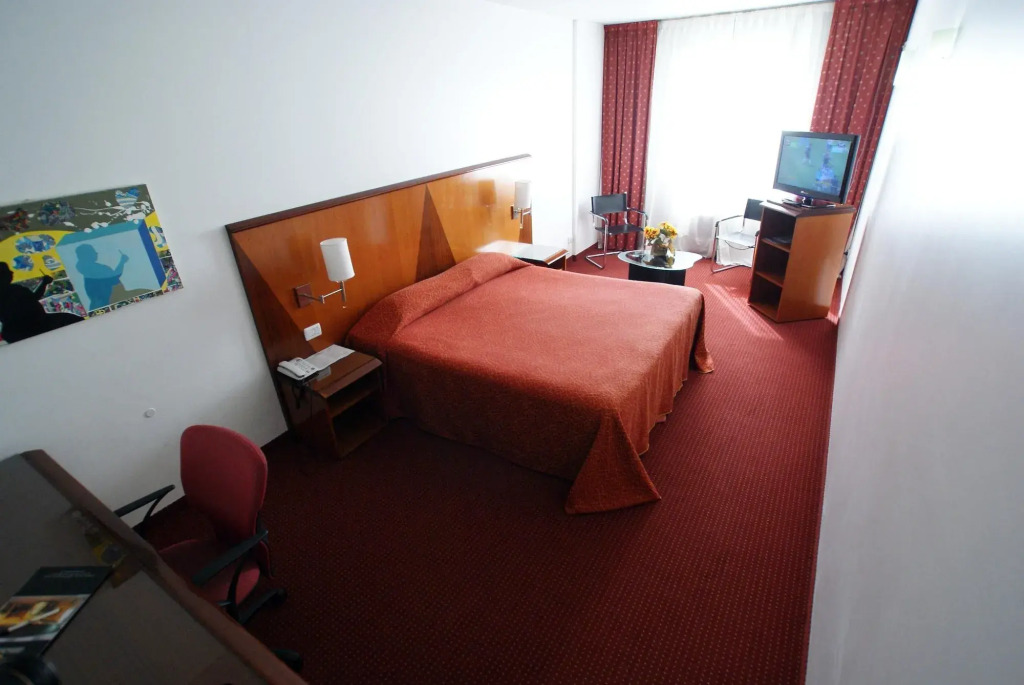 Cristal Palace Hotel