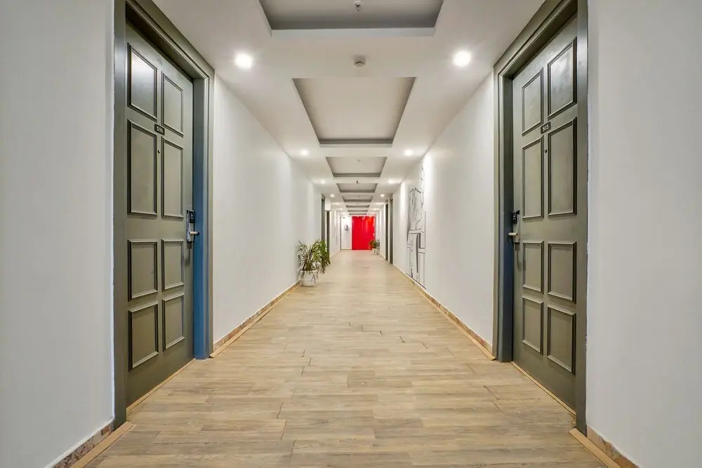 Oyo Townhouse 284 New Building
