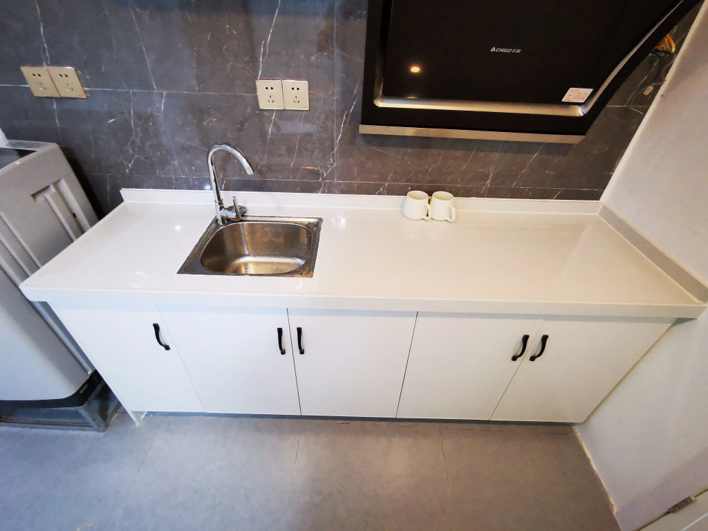 QYU chain·SUNLIGHT apartment（YGCSDZX branch）