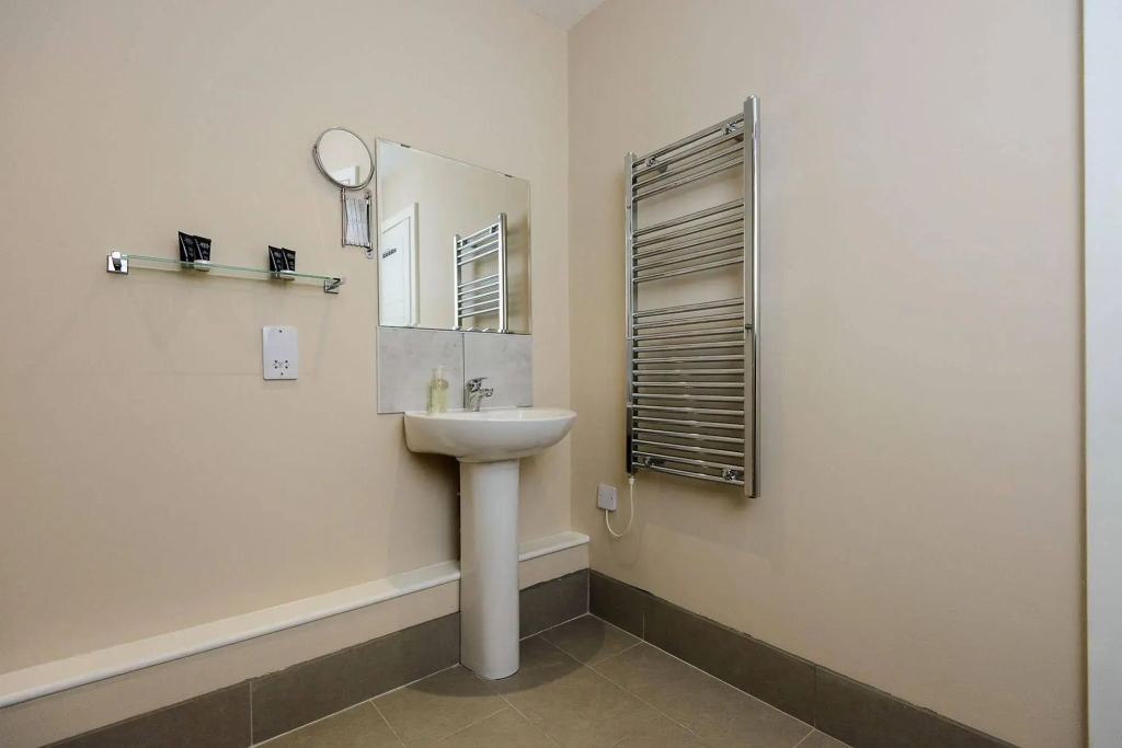 City Gate Suites