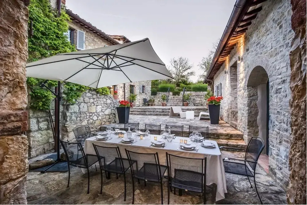 Le Pratola Luxury Villa