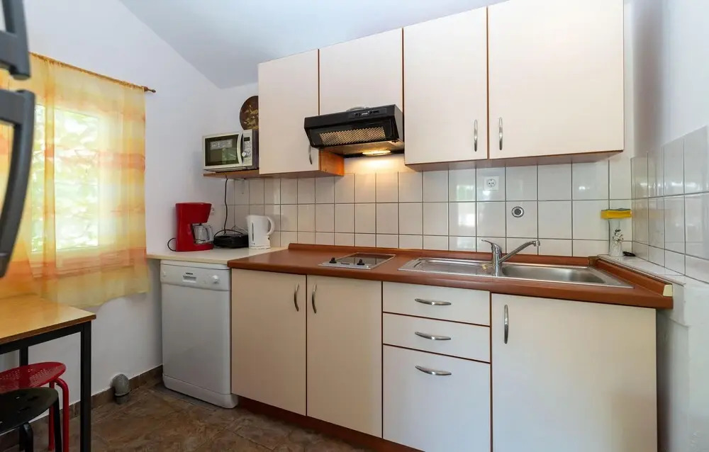 Awesome Home In Starigrad