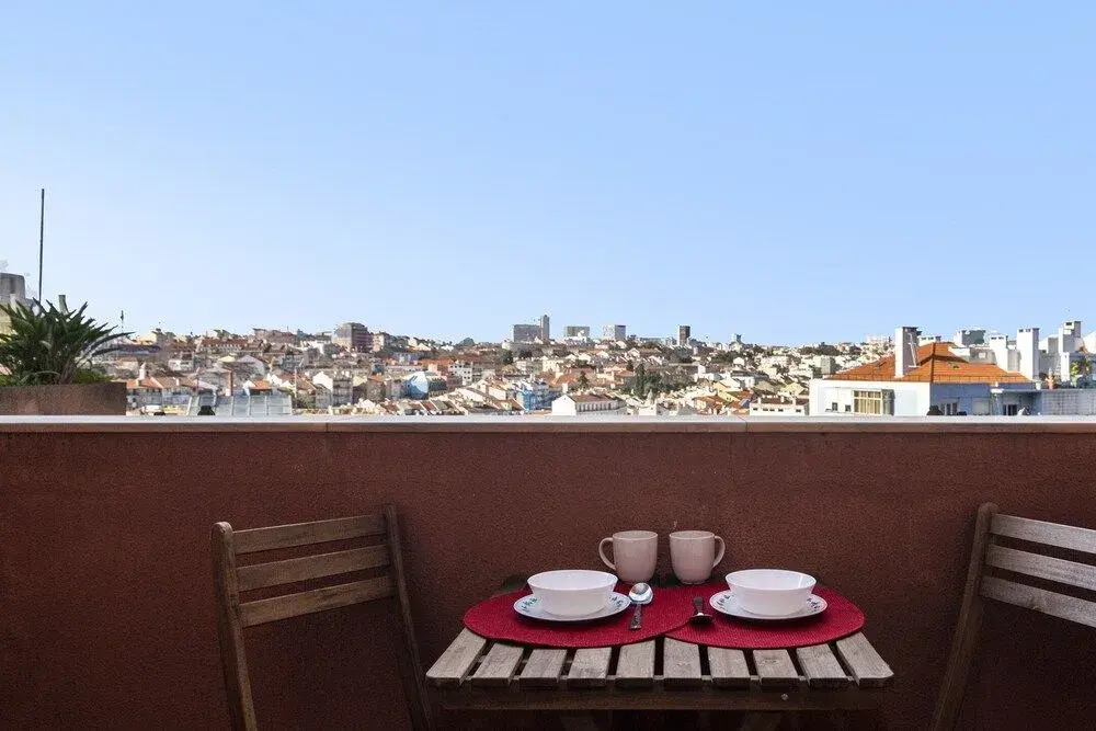 Damasceno Large Apartment