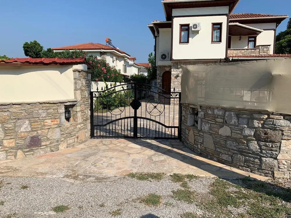 Stunning 4-bed Villa Celik 4 Bedrooms all Ensuite