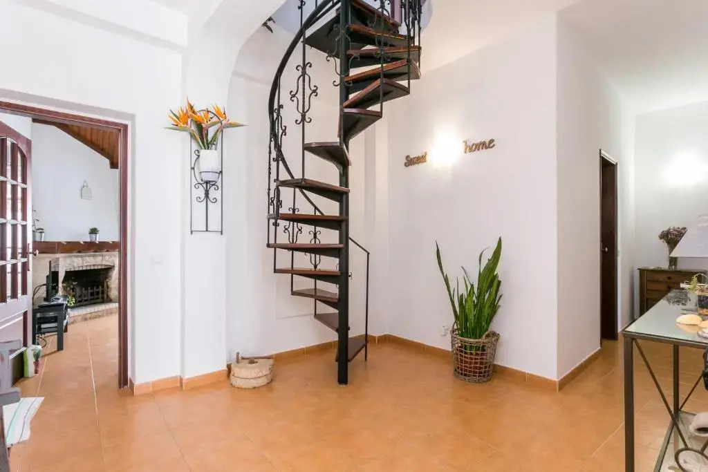 3 Marias Garden House B&B