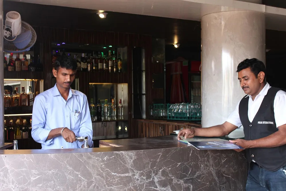 Hotel Pooja International