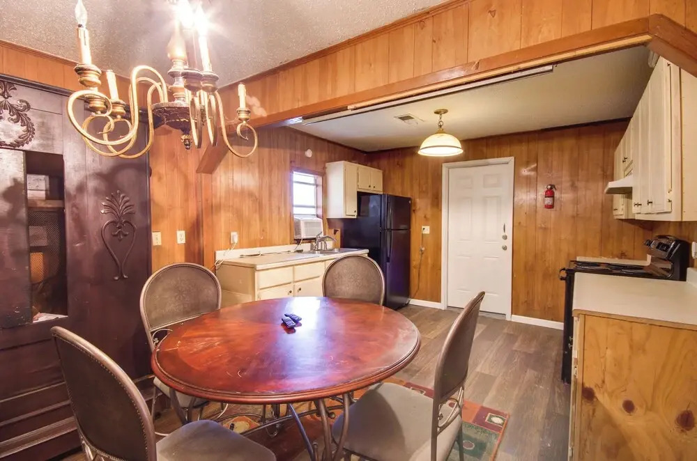 Comfy Hazlehurst Vacation Rental w/ Patio!