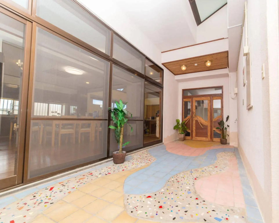 ALL FRIENDS Guest House