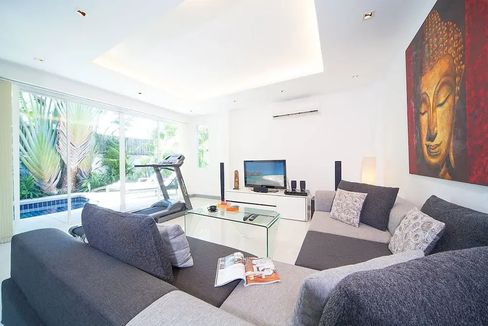 Villa Romeo 3 BED Two Storey Villa Offers Spacious Accommodation