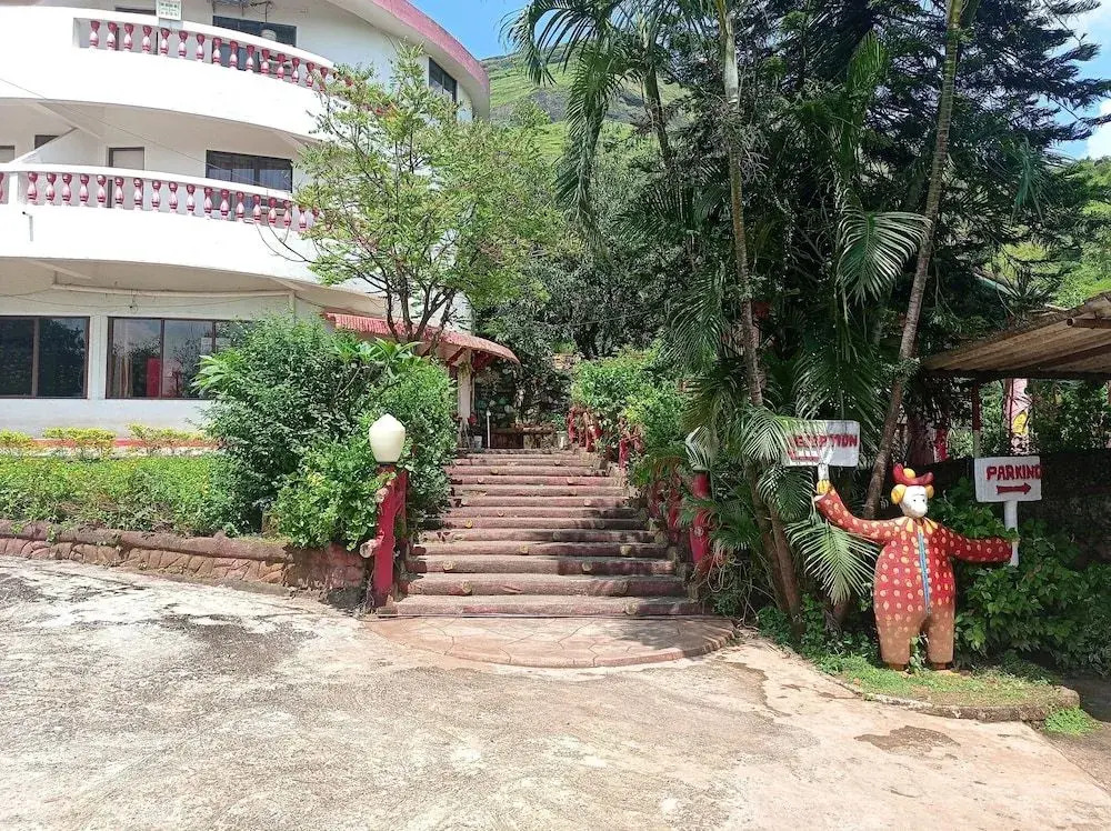 Golden Resort