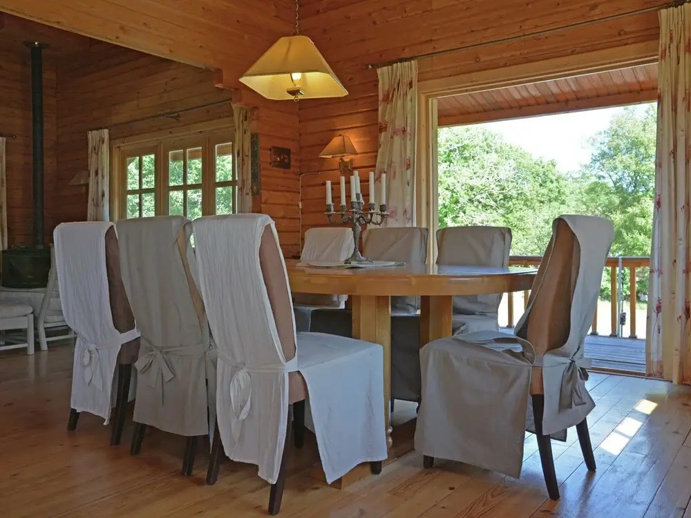 Chalet With Pool in Quiet Rural Setting, Near Regional Park in the Lot