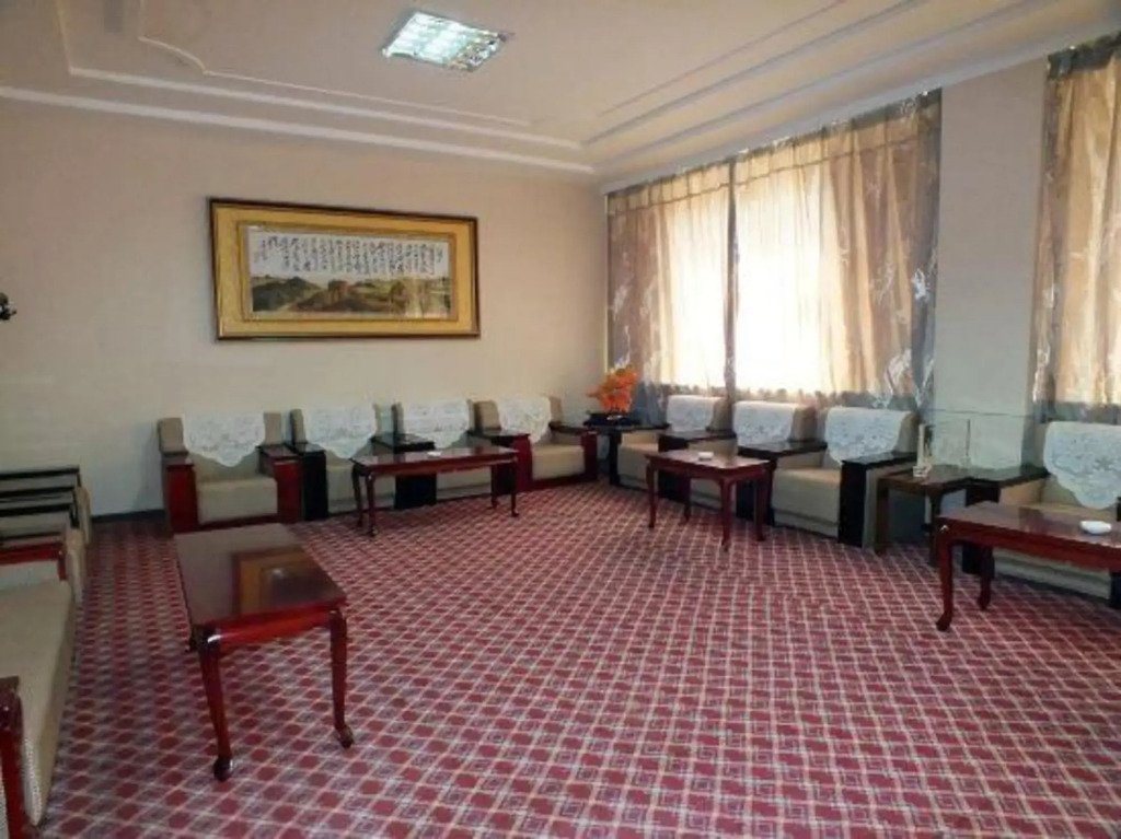 Jinta Hotel