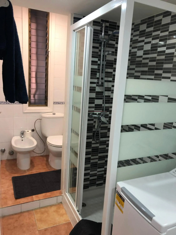 Apartamento Torre II Las Palmeras mit seitlichem Meerblick und Pool in Fuengirola