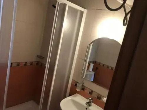 Todorini Kuli Apartments
