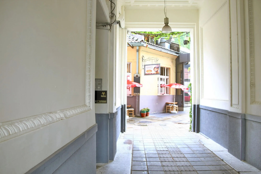 Maccani Luxury Suites
