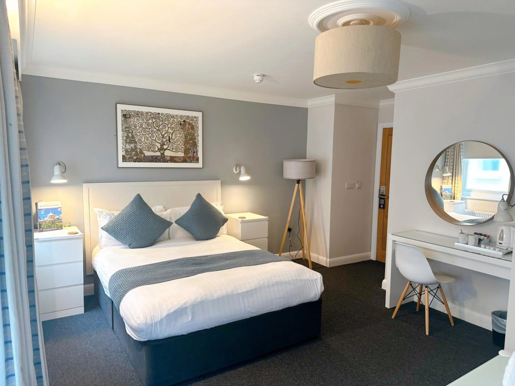 Legends Hotel