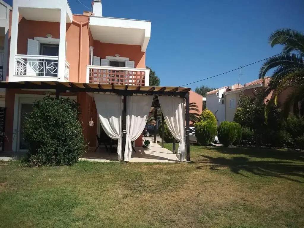Sunny Villa Sea View by RentalsPro Services