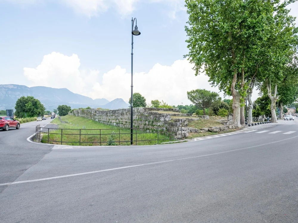 Villa with Pool in Paestum