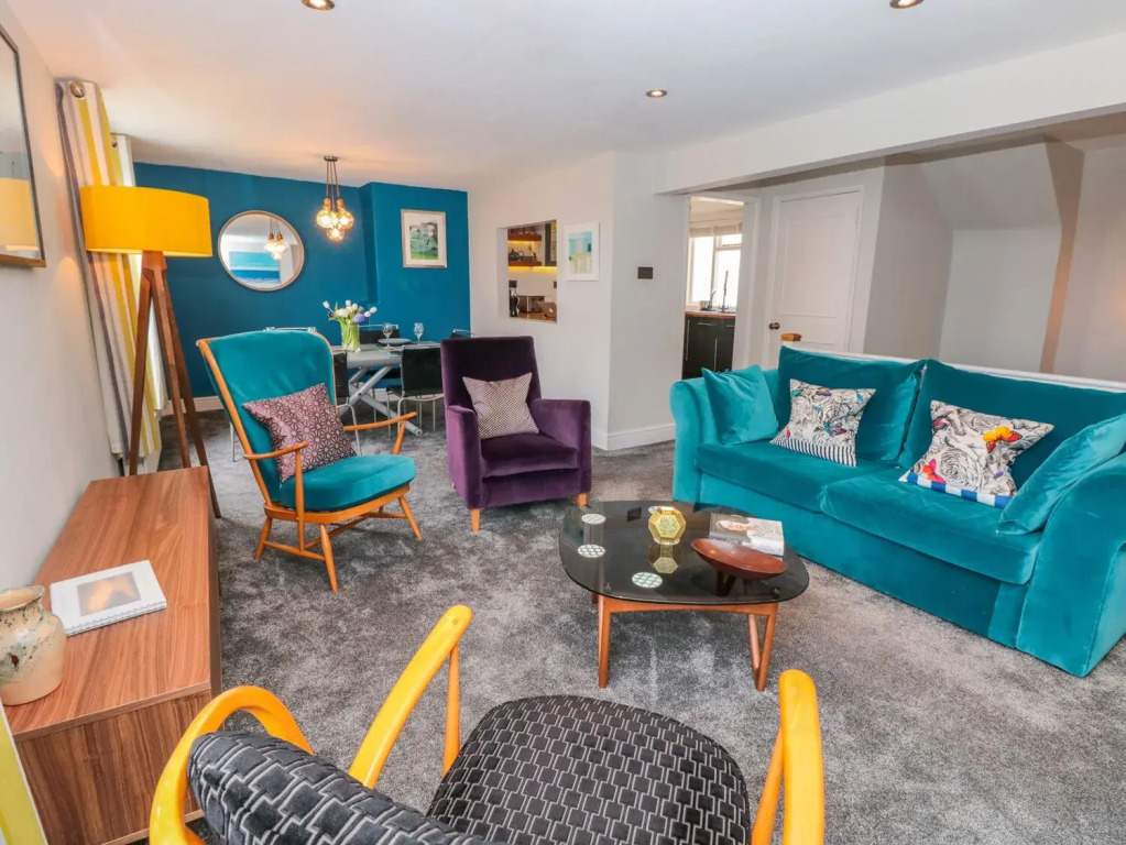 34b Clarence Street