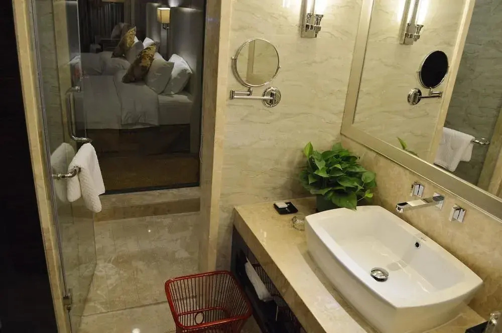 Dong Cheng Jing Jiang Hotel