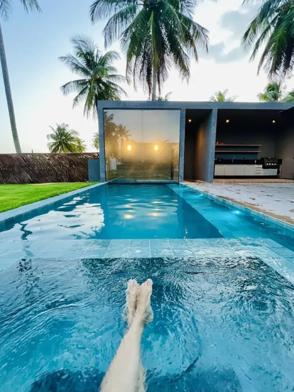 Casa Exuberante em Frente ao mar com 5 Suites