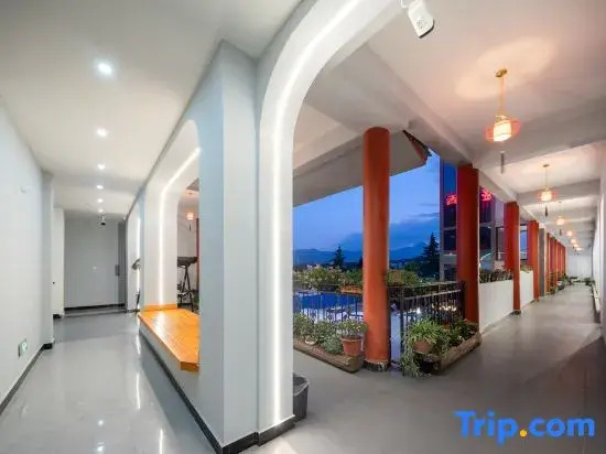 Lansheng Lucky Light Luxury Intelligent Meisu (Lijiang Ancient City South Gate Branch)