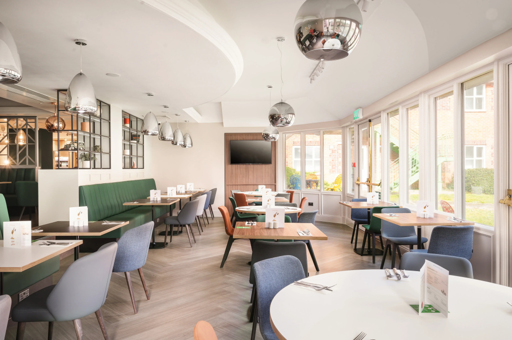 Holiday Inn Reading West by IHG
