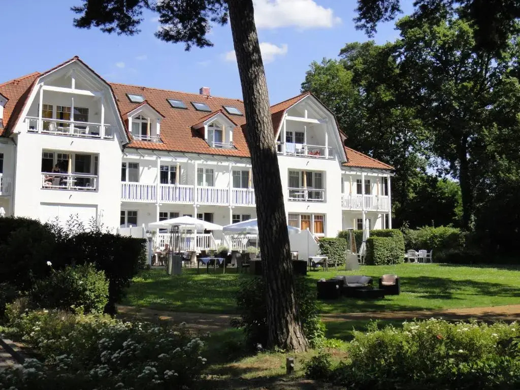 Victoria Suites