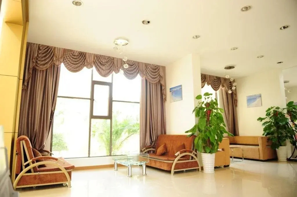 Beihai Bainian Fudi Hotel
