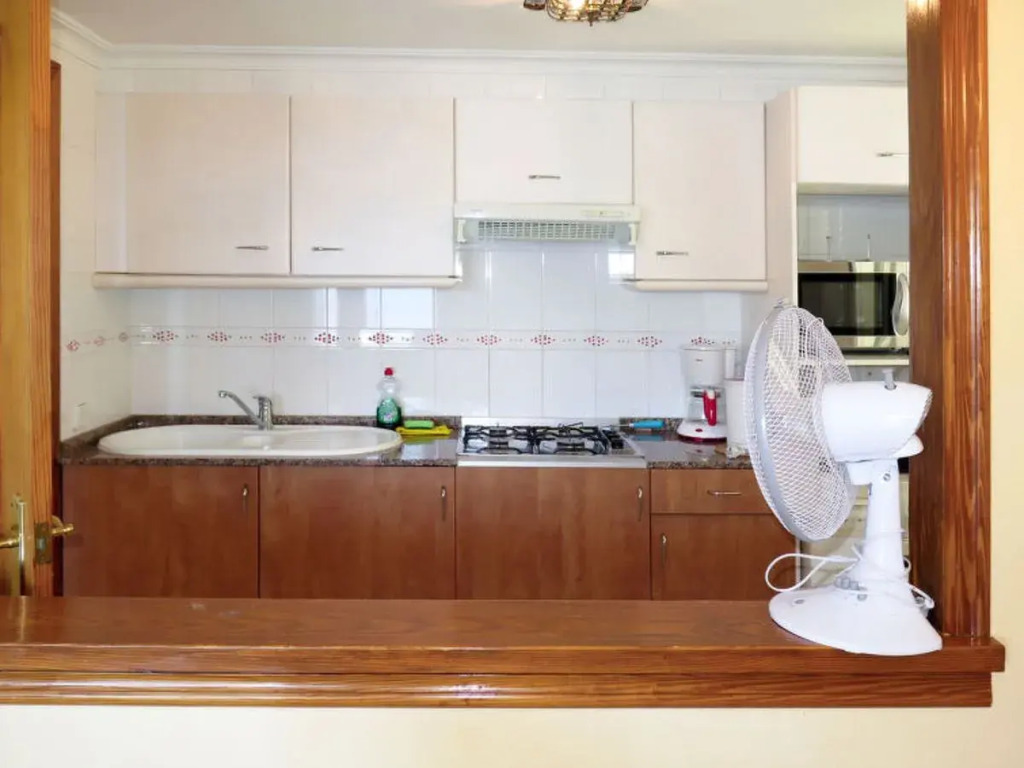 Apartamentos Amores (TEL200)