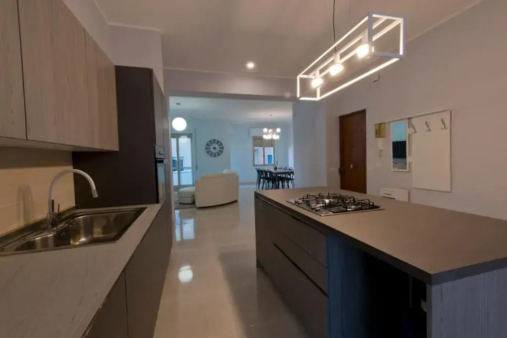 Casa Bella - 3 Baths - Walk to Ortigia