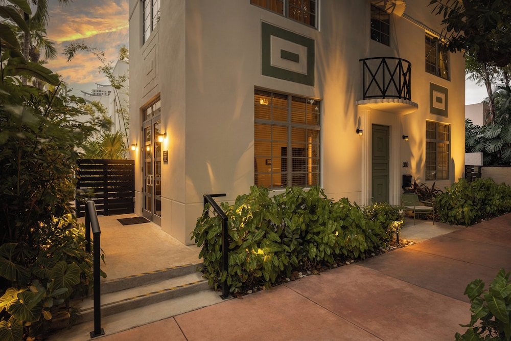 Art Deco Marela Boutique Hotel