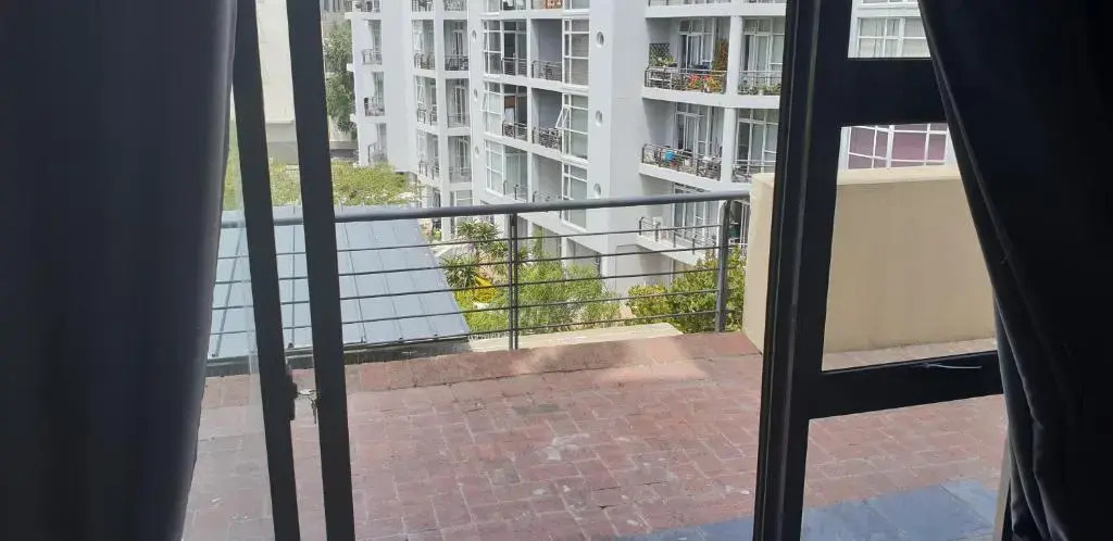Tyger Waterfront luxurious and central Cape Town