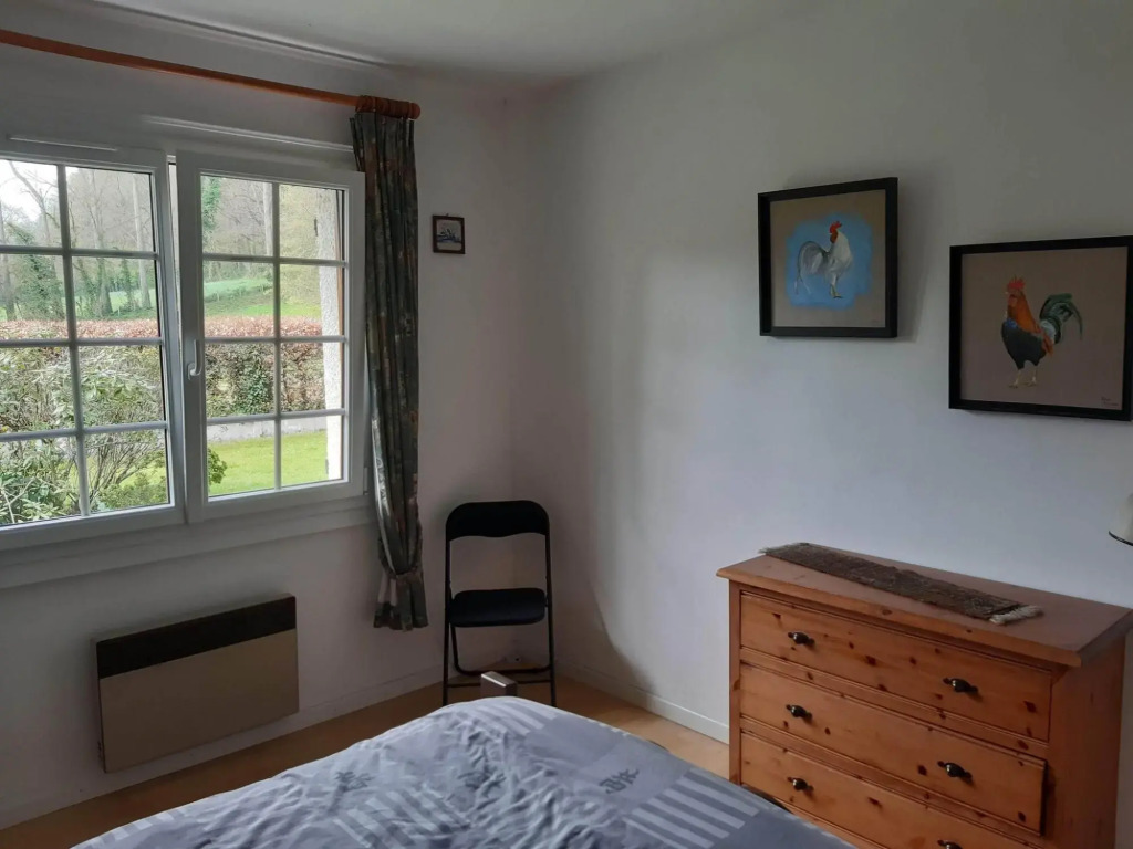 Serene Holiday Home in Saint Pierre le Vieux with Garden