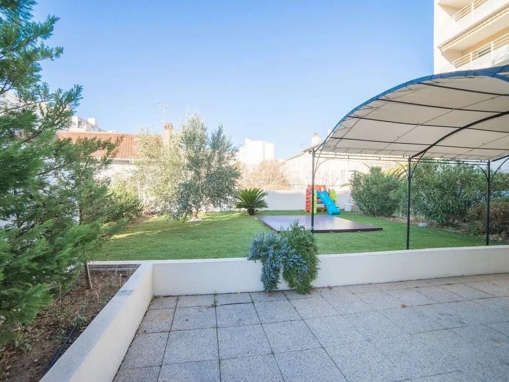 Huveaune -superbe t3 Duplex + Jardin+park
