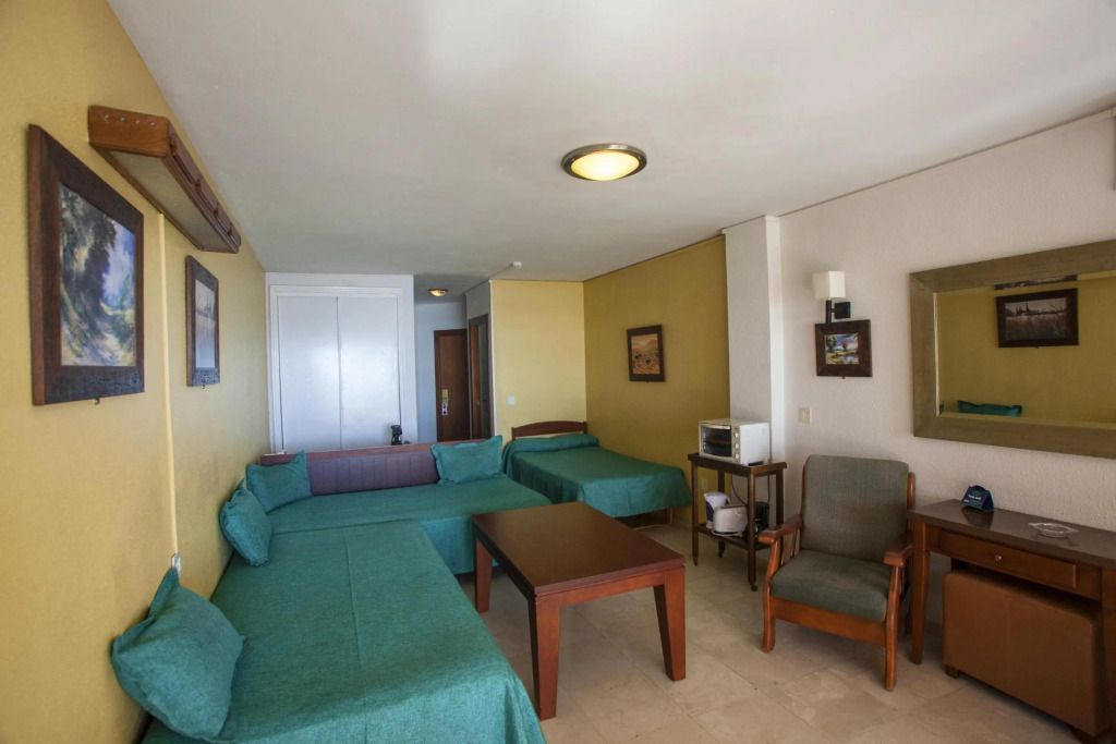 Apartamentos La Jabega