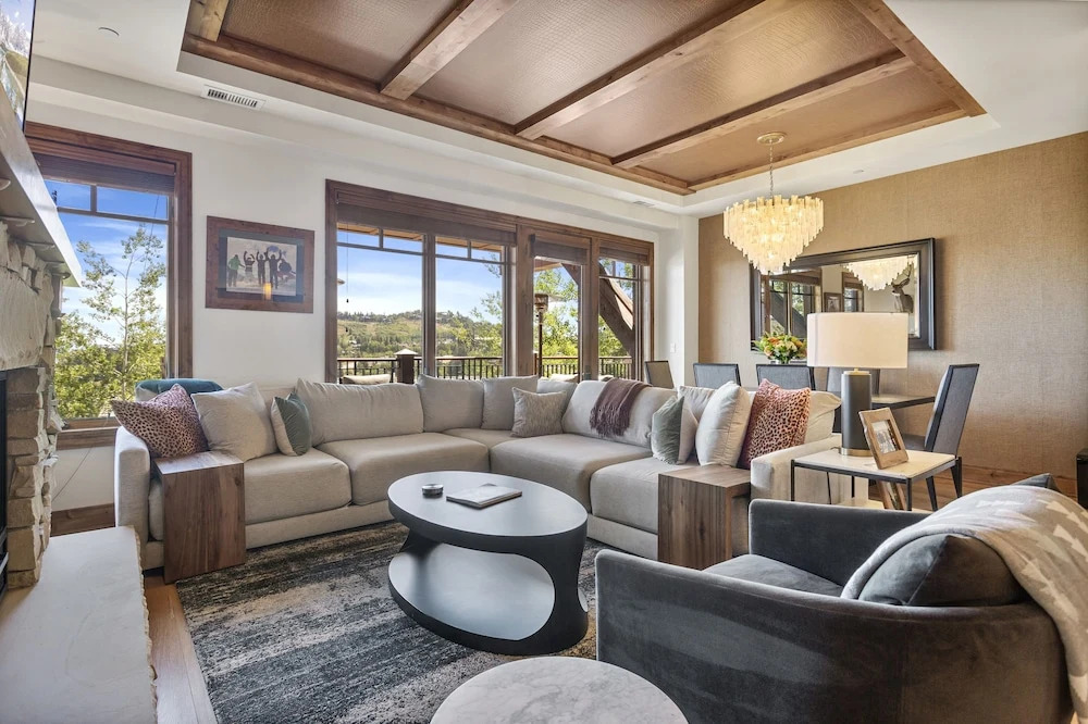 Shooting Star Lodge at Deer Valley Resort - Three Bedroom Deluxe Residence #201 3 Condo