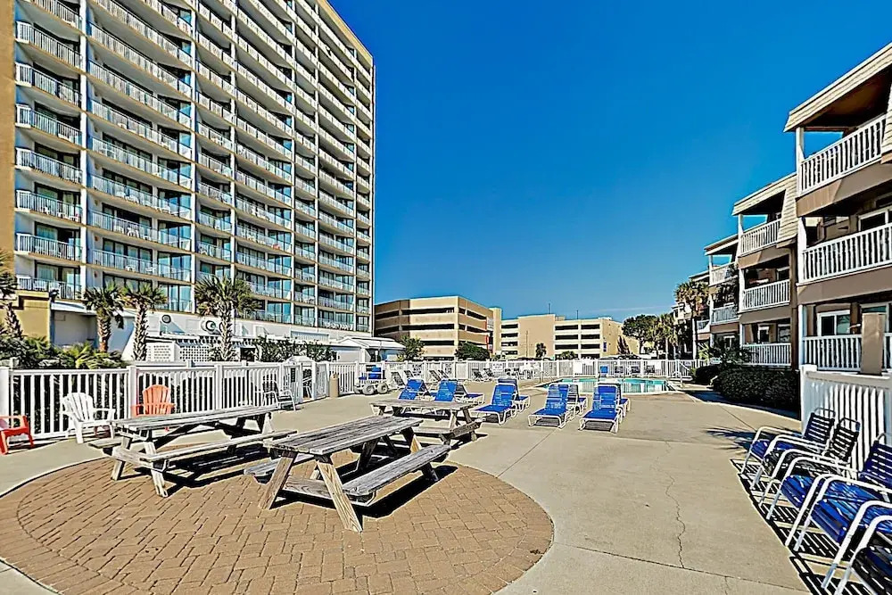 Oceanfront Condo w/ Pool - Steps to the Sand! condo