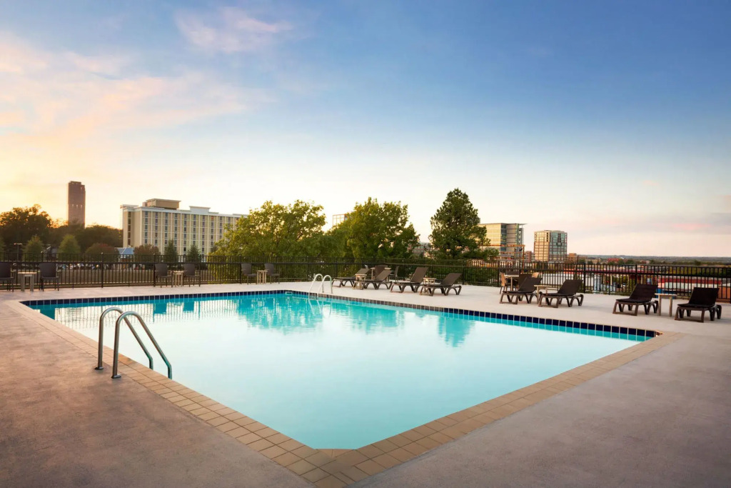 Comfort Inn & Suites Presidential