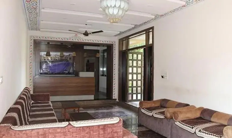 Fabhotel Prime The Kushal Bagh Palace