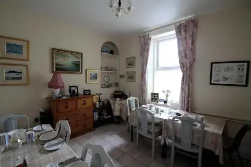 Ammiroy House