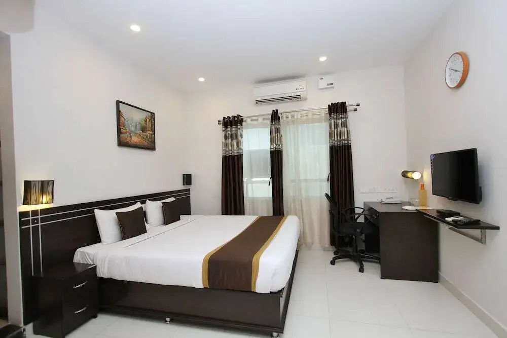 Kp Suits by OYO Rooms