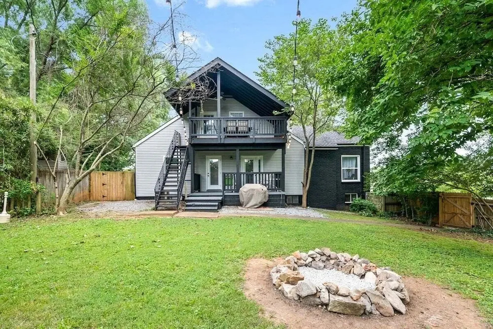 3BD 102 Madison Ter