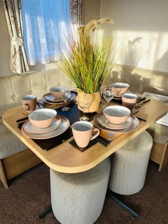 Charming 3-bed Caravan in Bude, North Cornwall