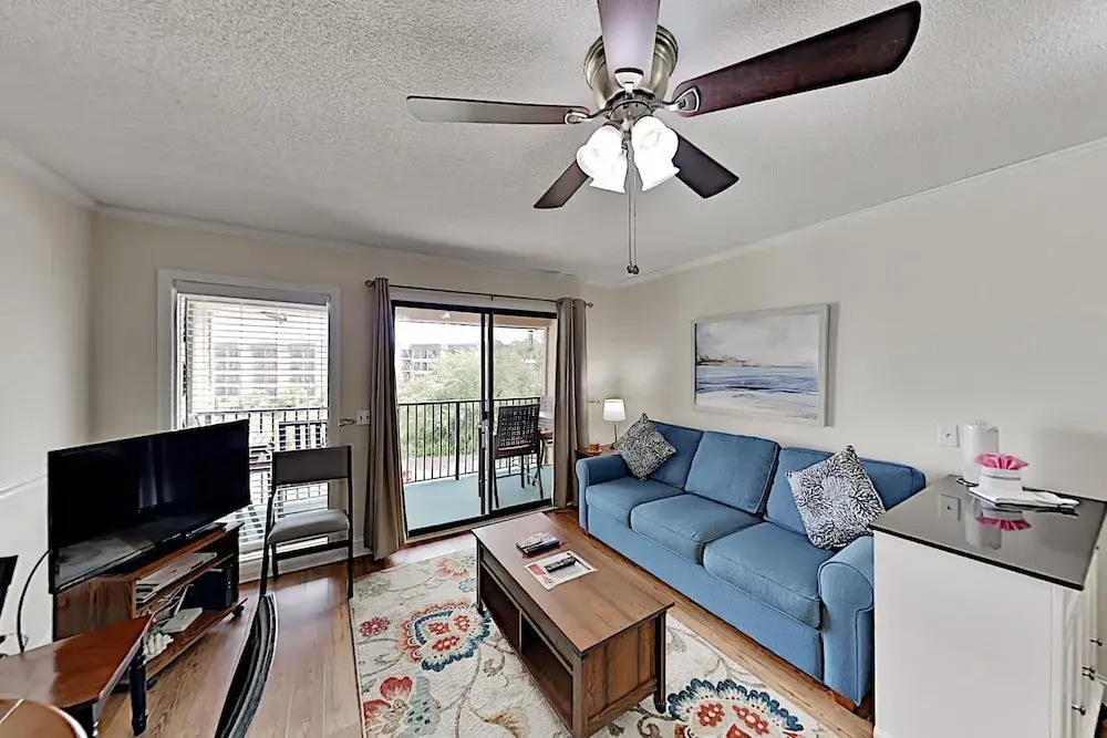A348hhbt 1 Bedroom Condo