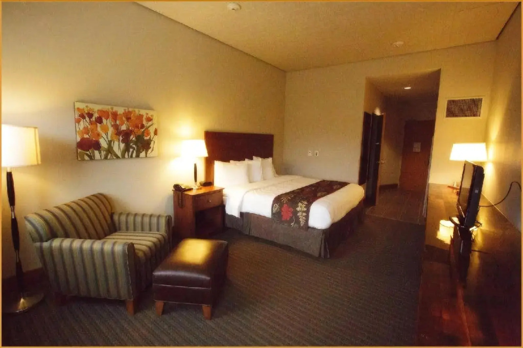 Watercrest Hotel at HHCC
